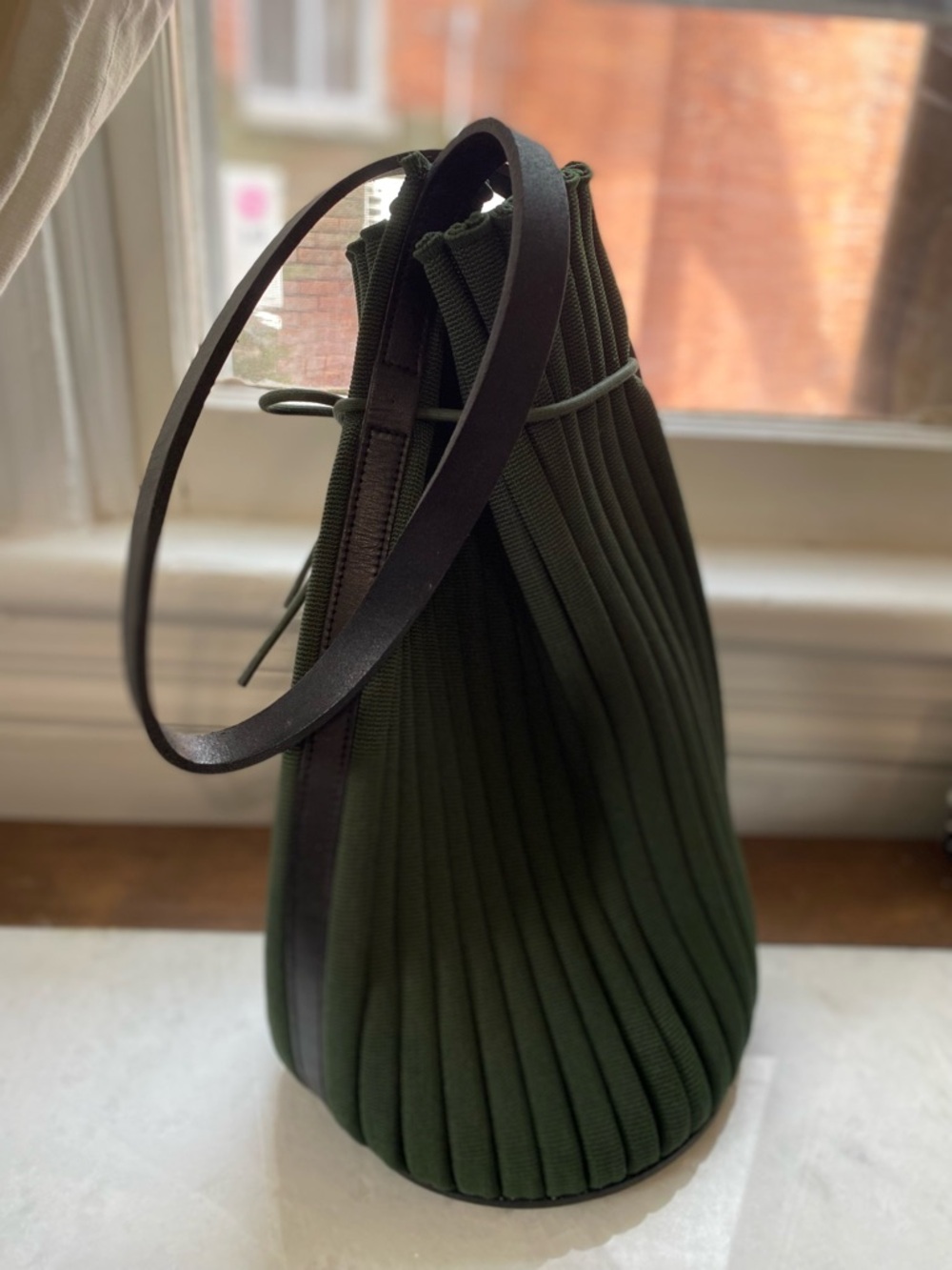 Hoi Bo Supernova GREEN large structural shoulder bag - Picture 5 of 8